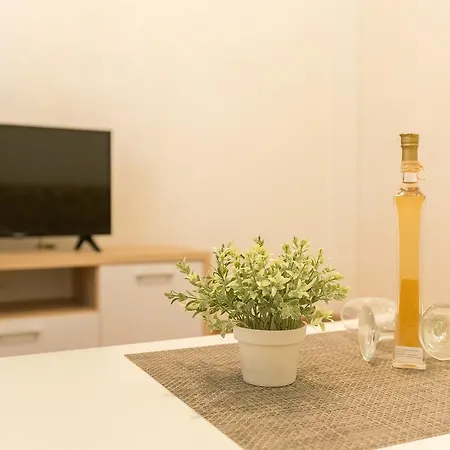 Tranquilo Garden Daire *